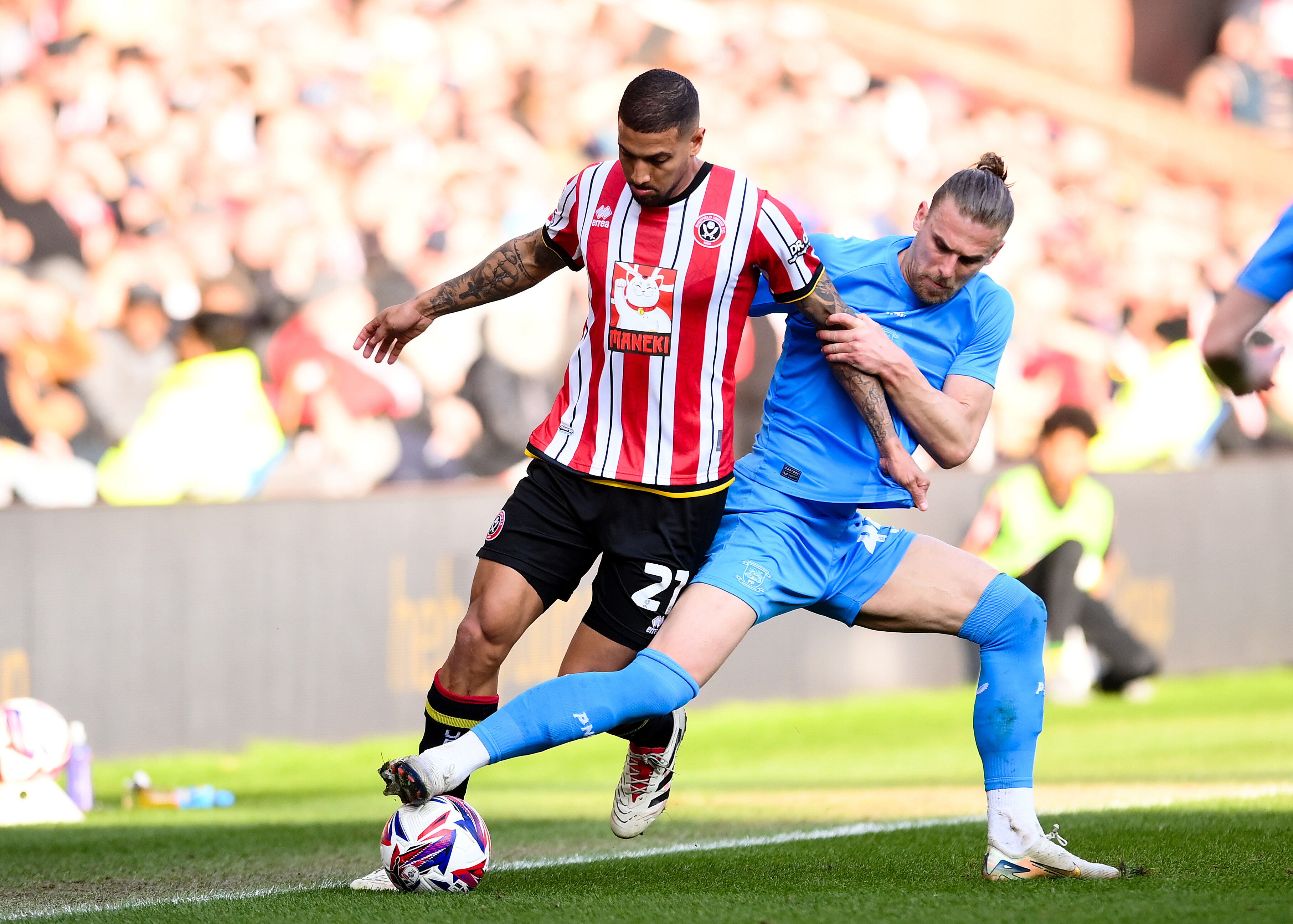 Sheffield United visit Oxford United in the Championship on Saturday with the Blades hoping to widen their advantage at the top of the table.